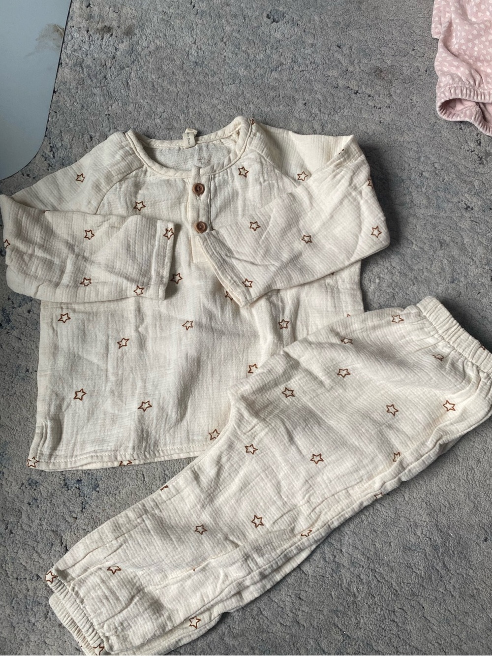 Quincy Mae Two-Piece Set Sz 12-18M